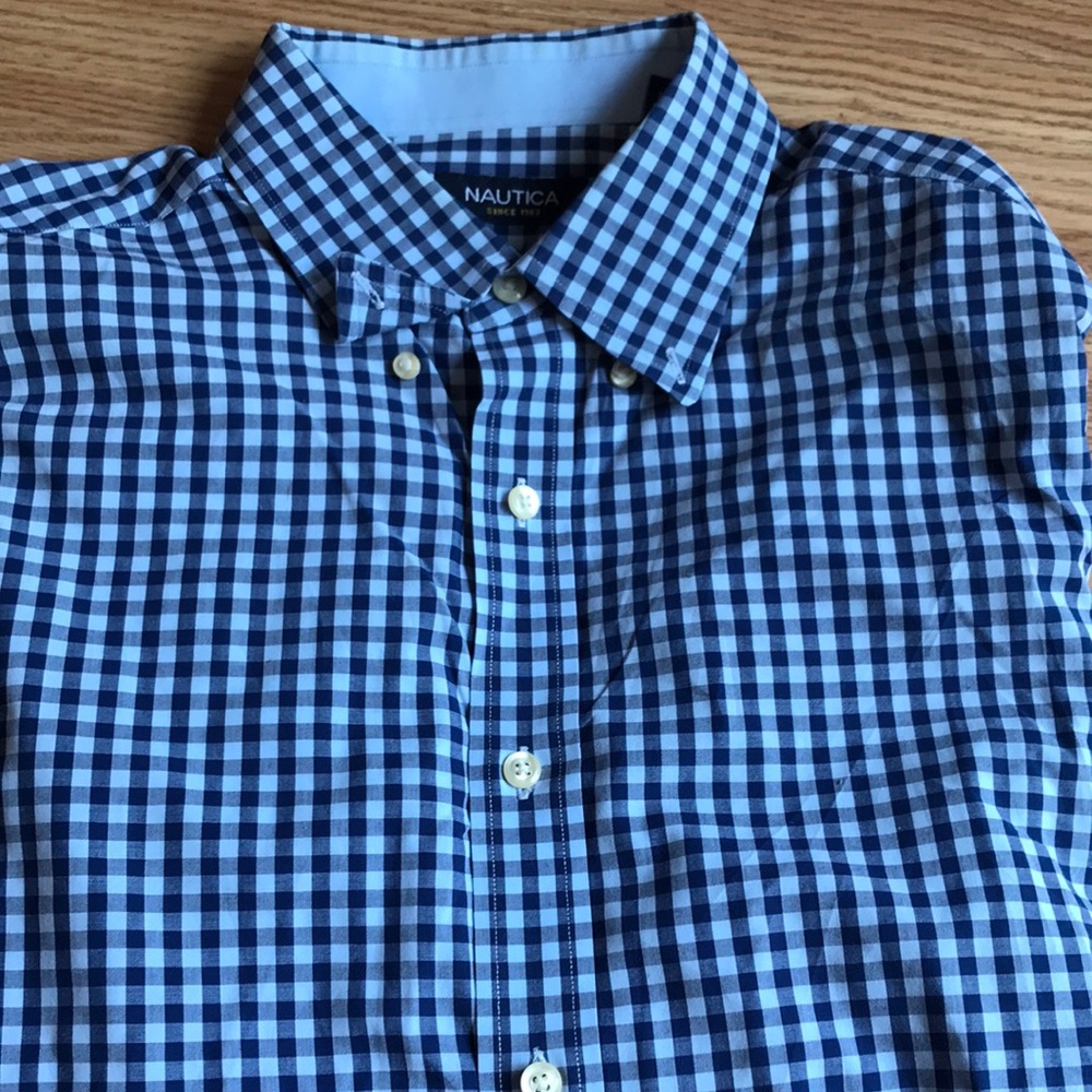 Blue and white Náutica dress shirt